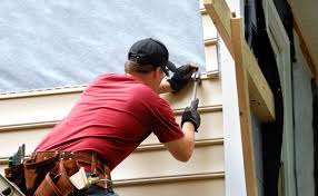 How To Choose The Right Materials for Your Siding Installation in 'Point Clear, AL